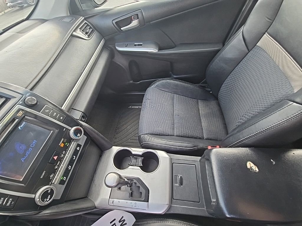 2012 Toyota Camry SE