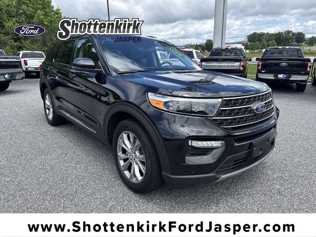 Used 2024 Ford Explorer XLT w/ Equipment Group 202A