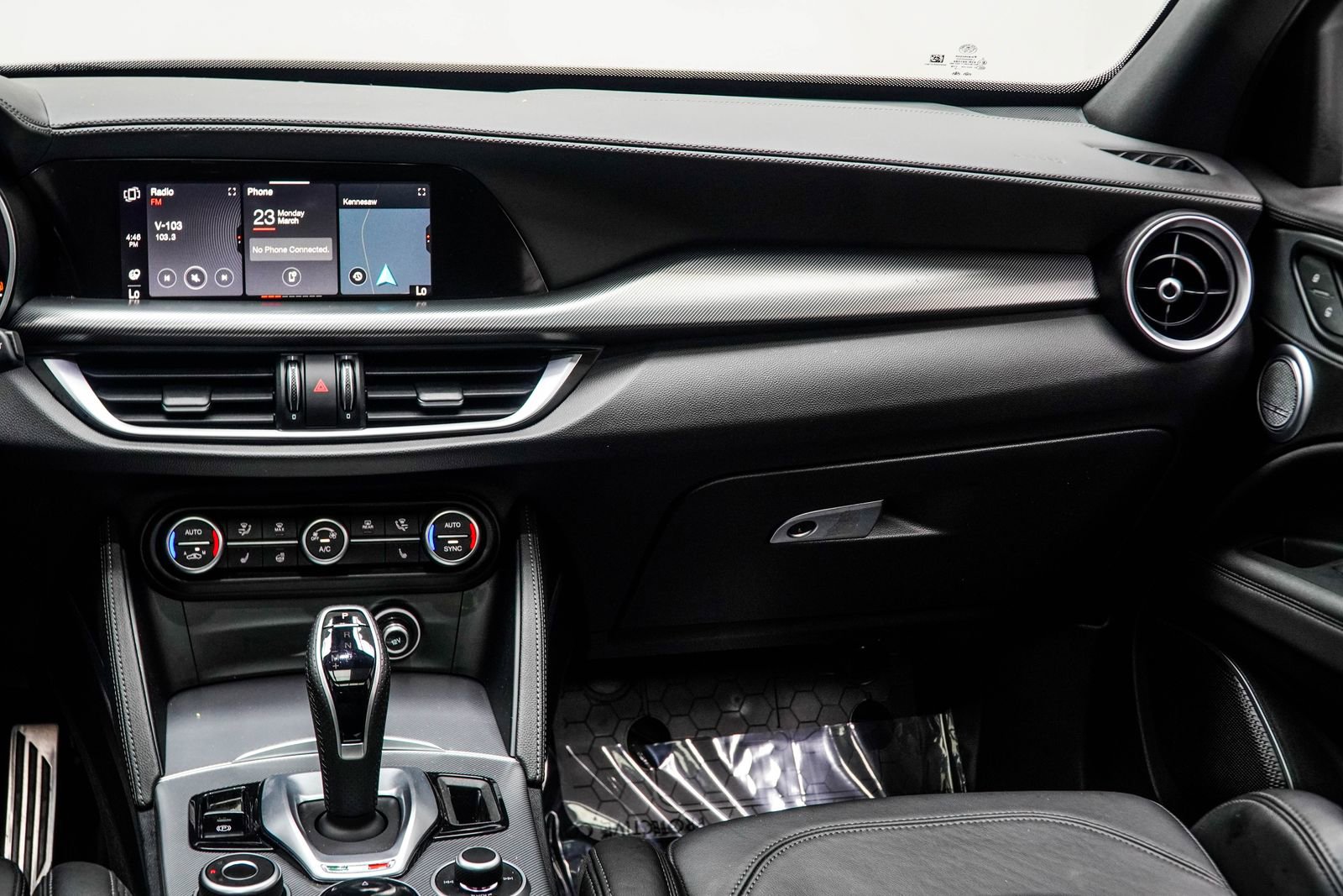 2023 Alfa Romeo Stelvio Veloce