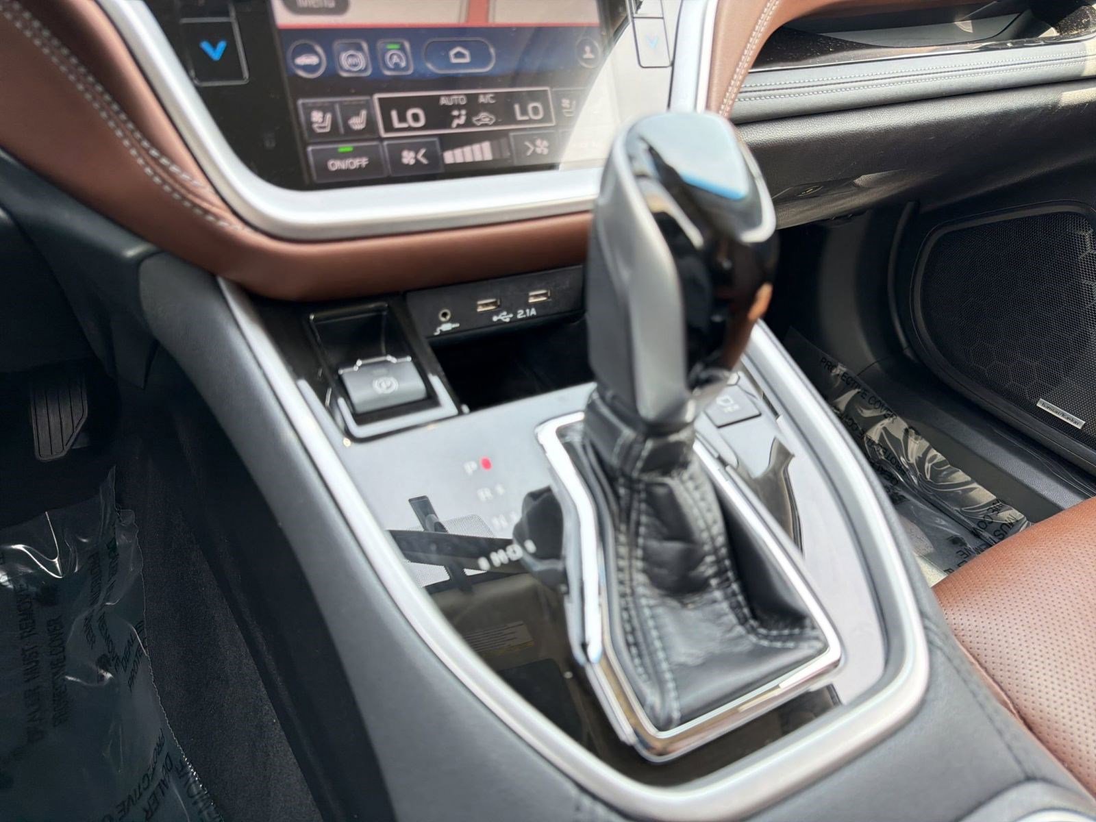 2022 Subaru Outback Touring XT