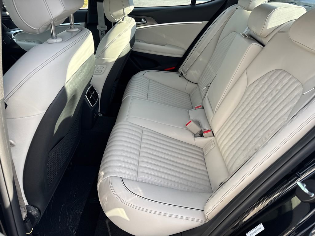 2026 Genesis G70 3.3T Sport Prestige