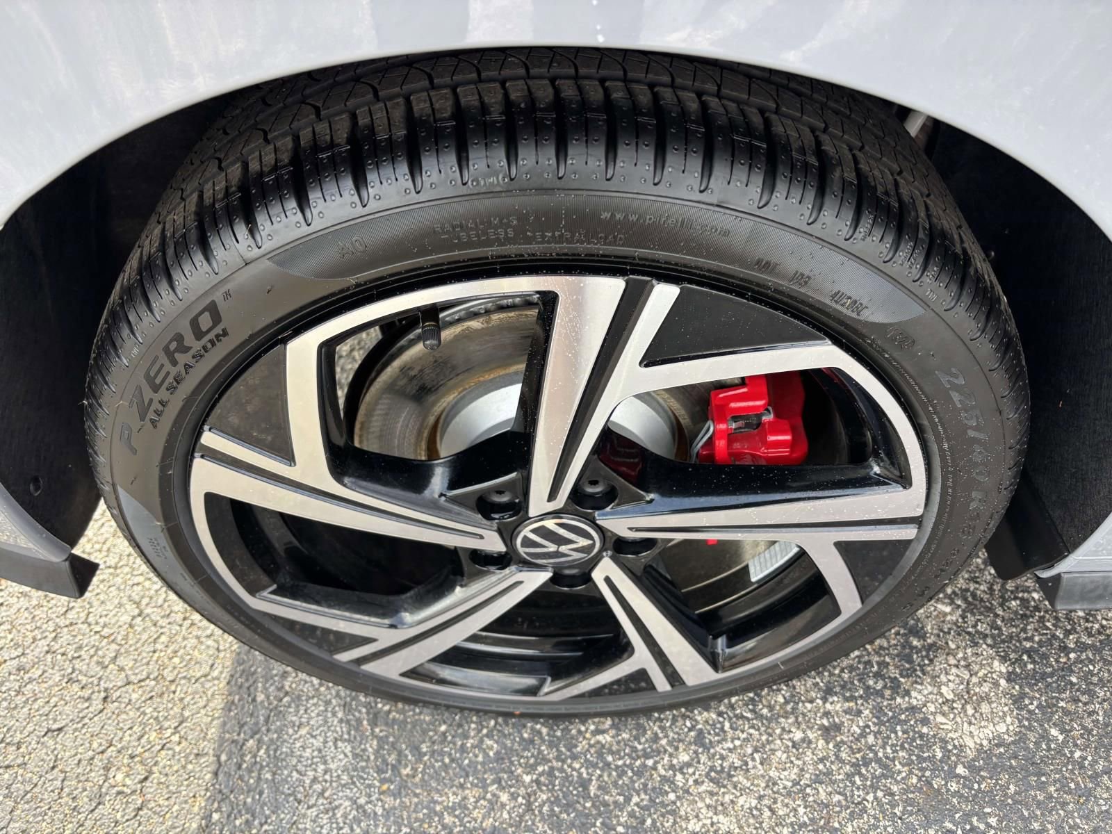 2026 Volkswagen GTI SE