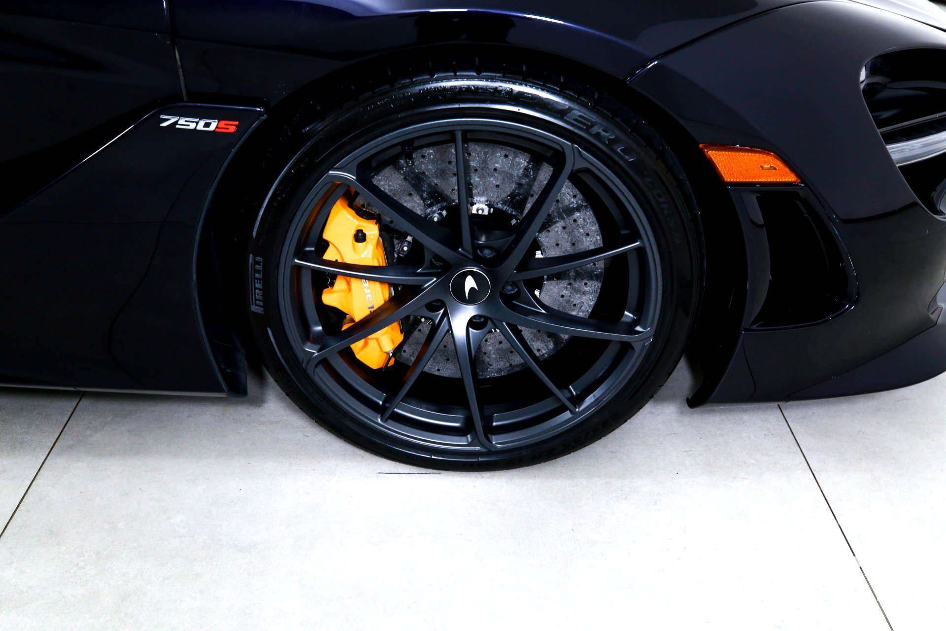 Used 2024 McLaren 750S Spider photo 24