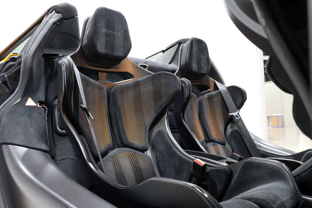 Used 2022 McLaren 765LT photo 61