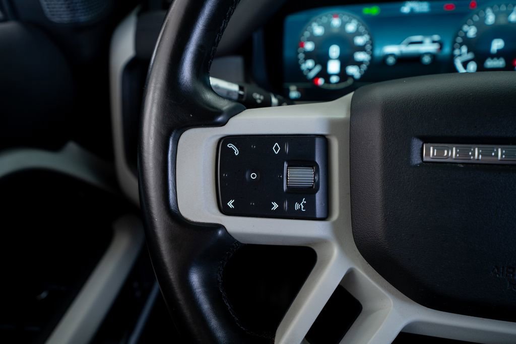 2022 Land Rover Defender 90 S