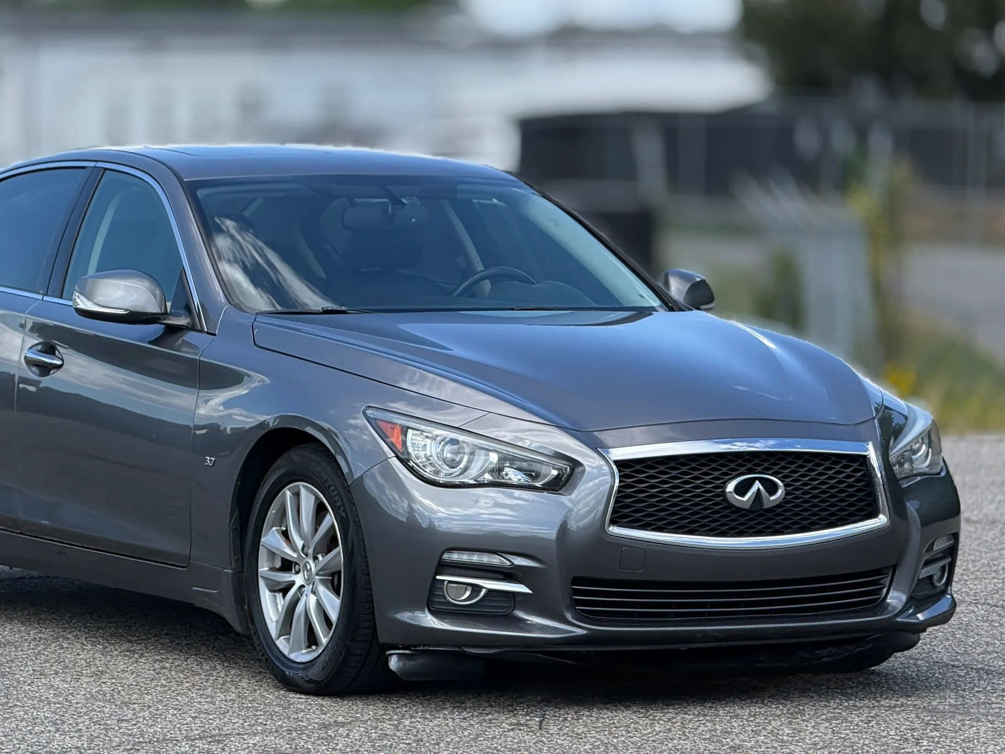 2015 INFINITI Q50 Premium
