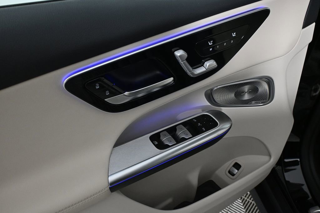 2026 Mercedes-Benz GLC 300