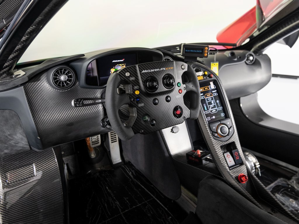Used 2015 McLaren P1 photo 13