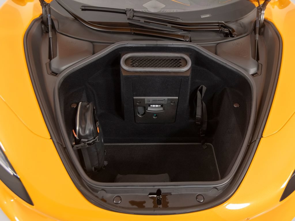 Used 2024 McLaren 750S Spider photo 46