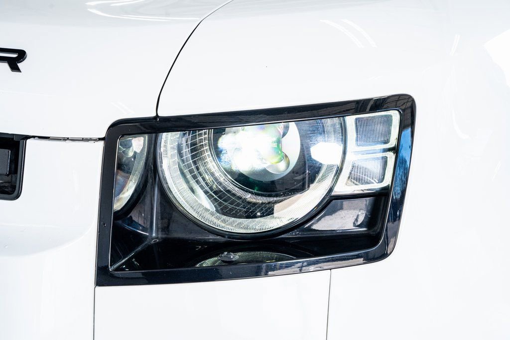 2023 Land Rover Defender 110 X-Dynamic SE