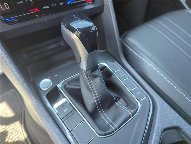 2022 Volkswagen Tiguan SE R-Line