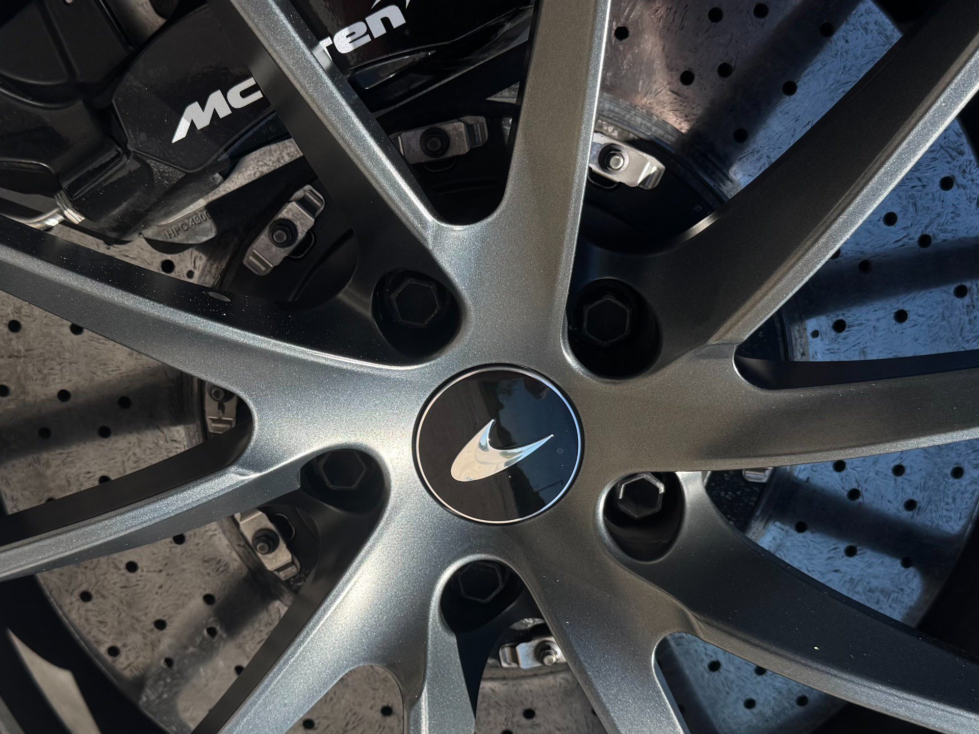 Used 2019 McLaren 720S Performance photo 67
