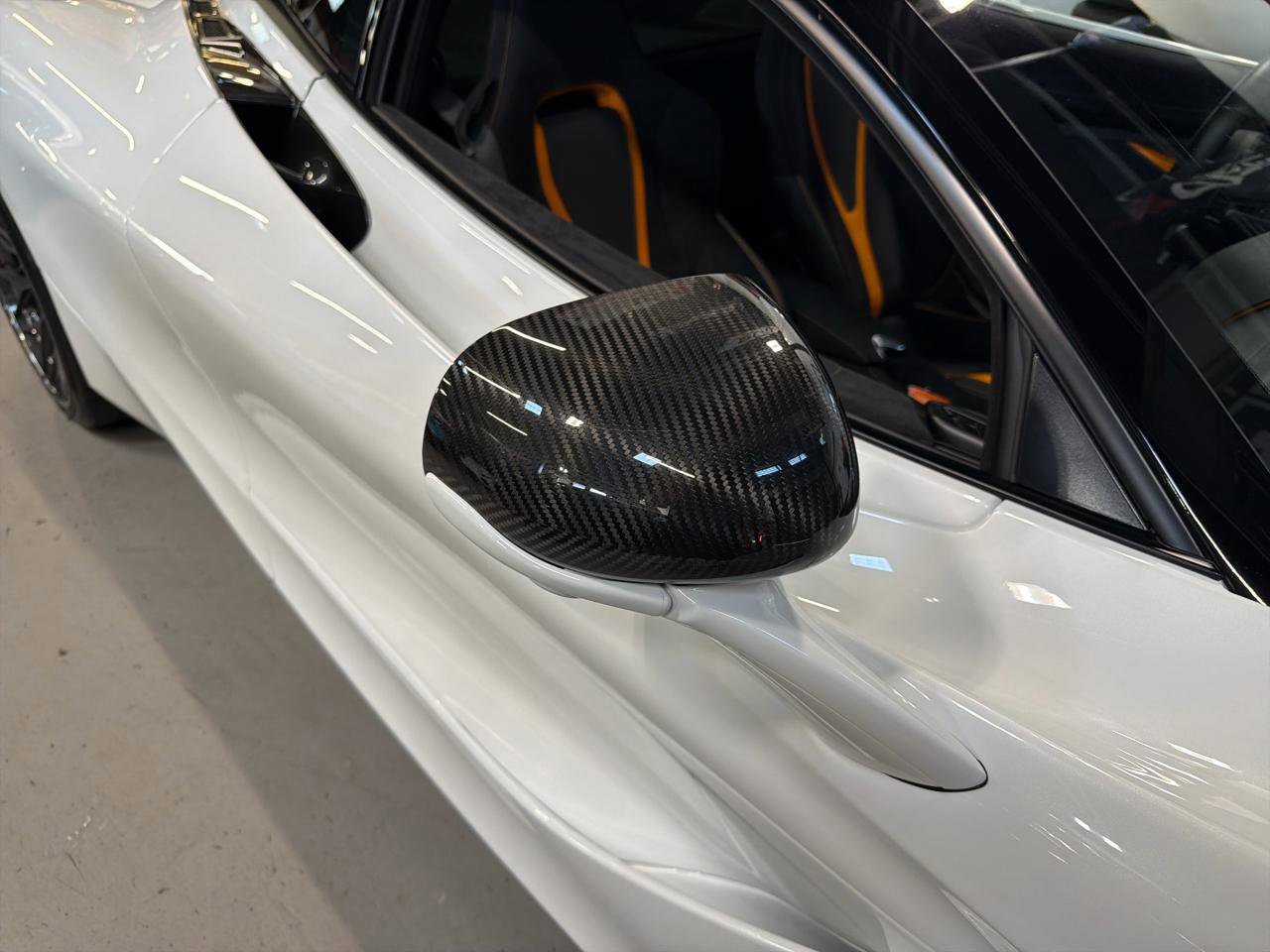 Used 2019 McLaren 720S Performance photo 14