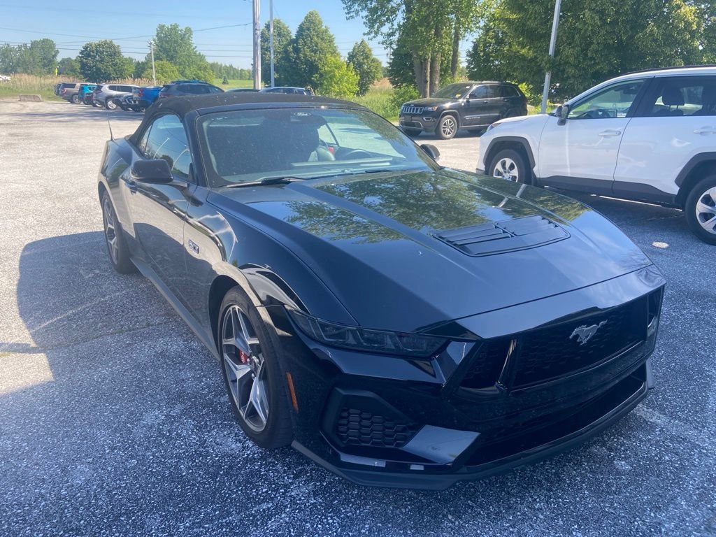 Used 2025 Ford Mustang GT Premium w/ GT Performance Package
