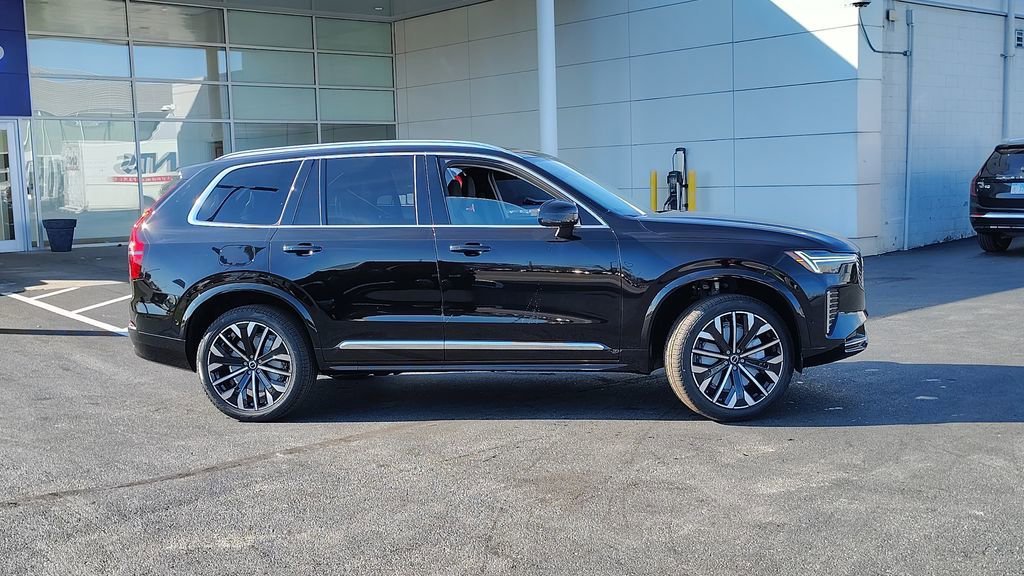 2026 Volvo Xc90 B6 Plus
