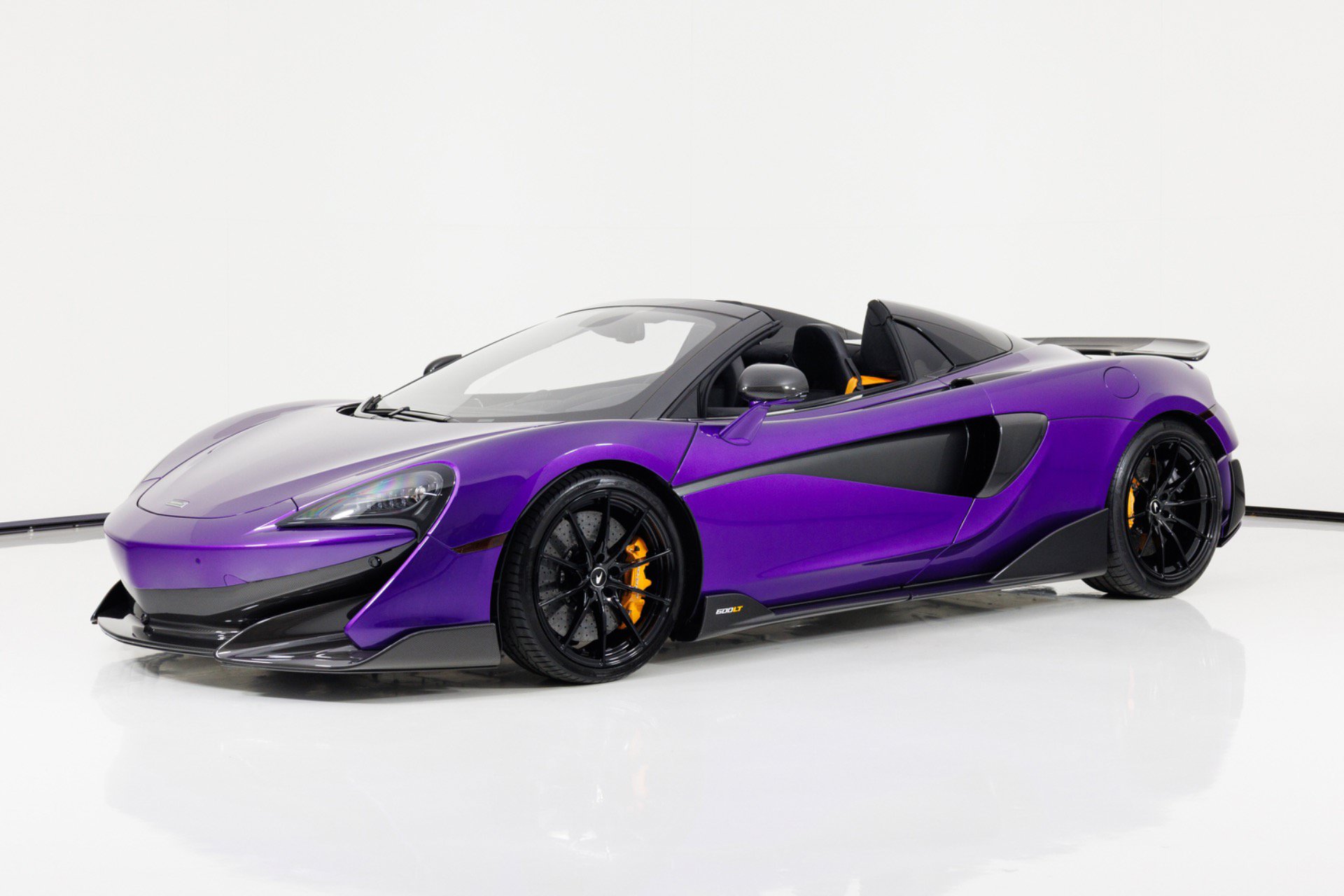 Used 2020 McLaren 600LT Spider photo 8