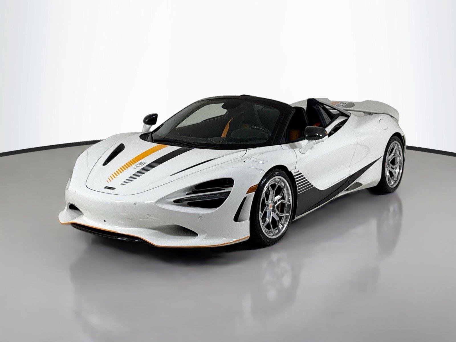 Used 2024 McLaren 750S Spider photo 9