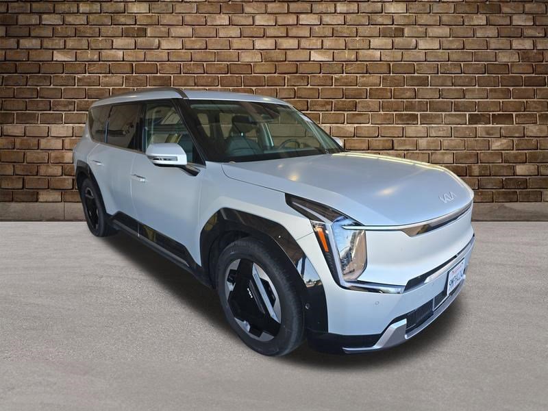 Used 2024 Kia EV9 Land