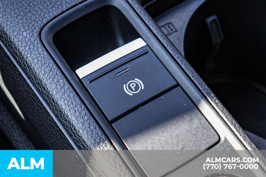 2025 Audi Q3 2.0T Premium