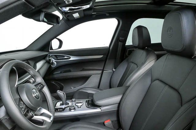 2026 Alfa Romeo Stelvio Sprint