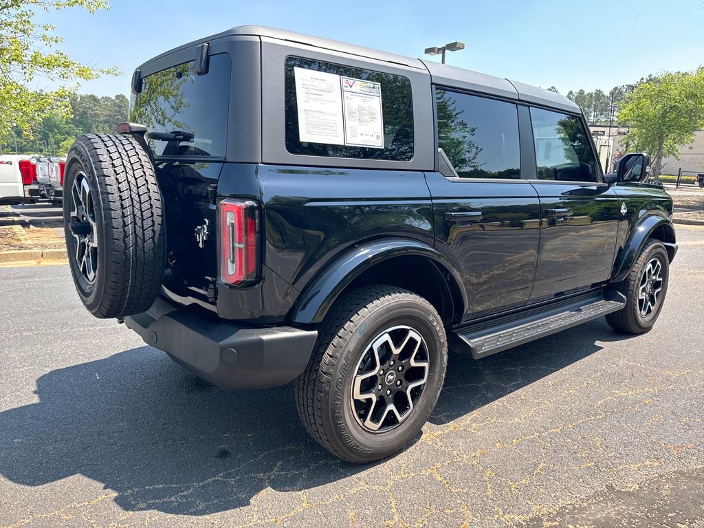 2025 Ford Bronco Outer Banks