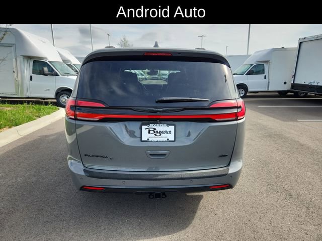2021 Chrysler Pacifica Touring-L
