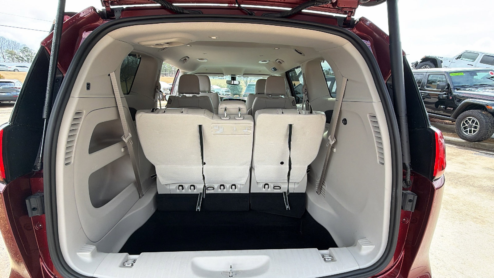 2018 Chrysler Pacifica Touring-L