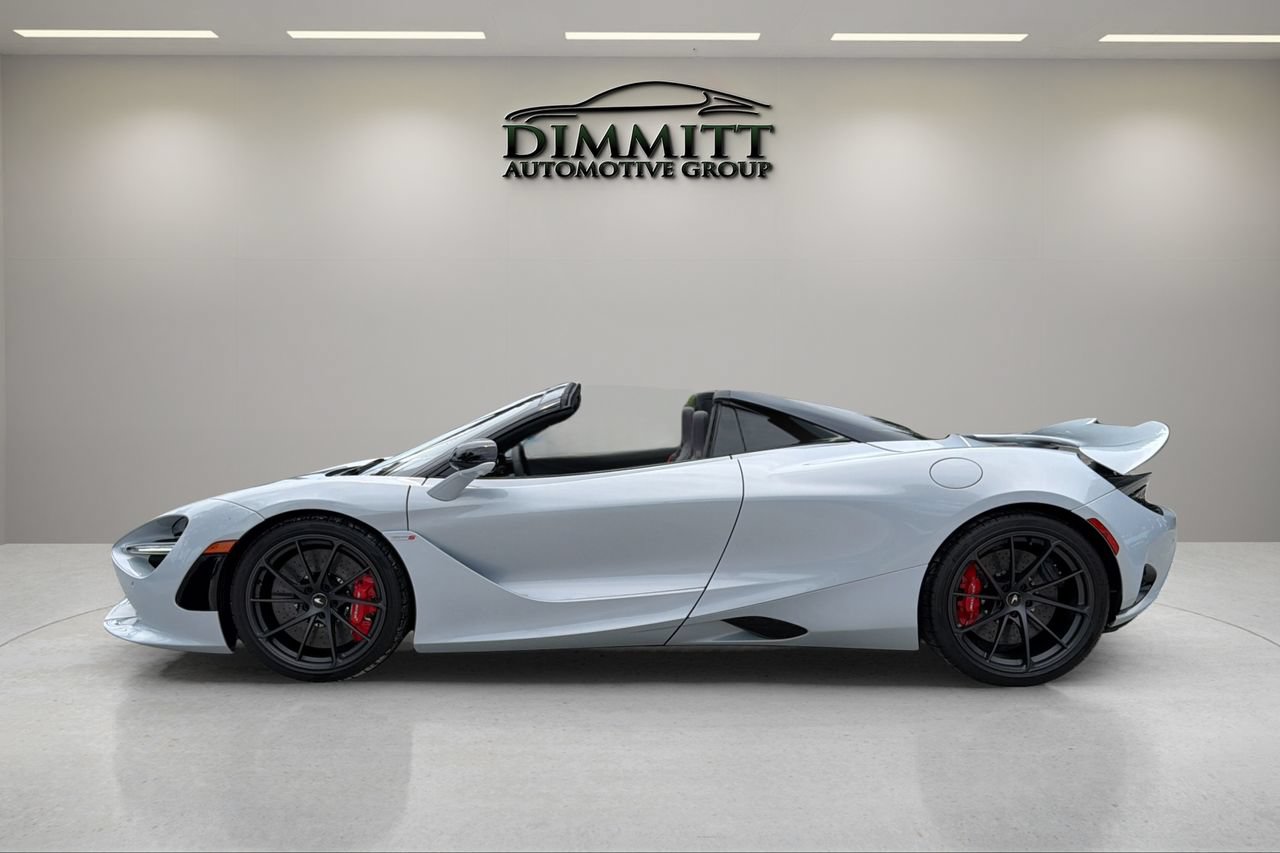 Used 2025 McLaren 750S Spider photo 9