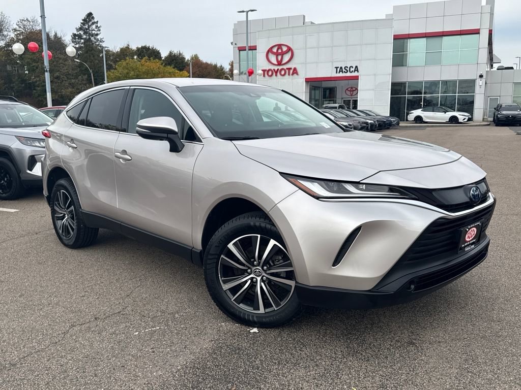 2024 Toyota Venza LE