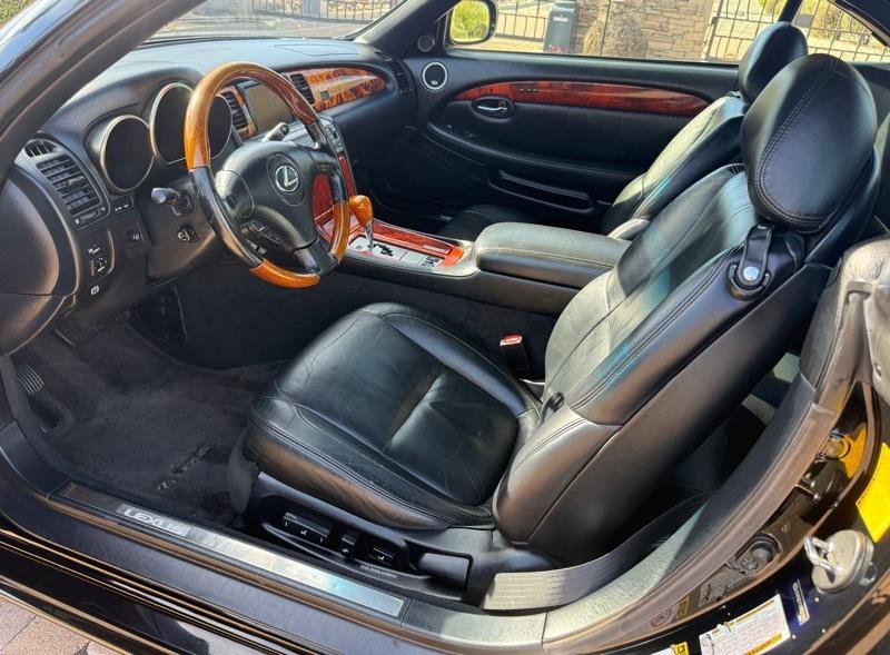 2010 Lexus SC 430 Convertible