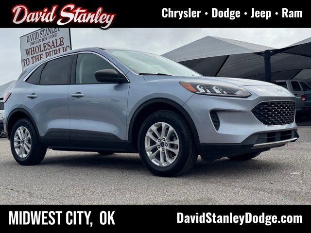 Used 2022 Ford Escape SE