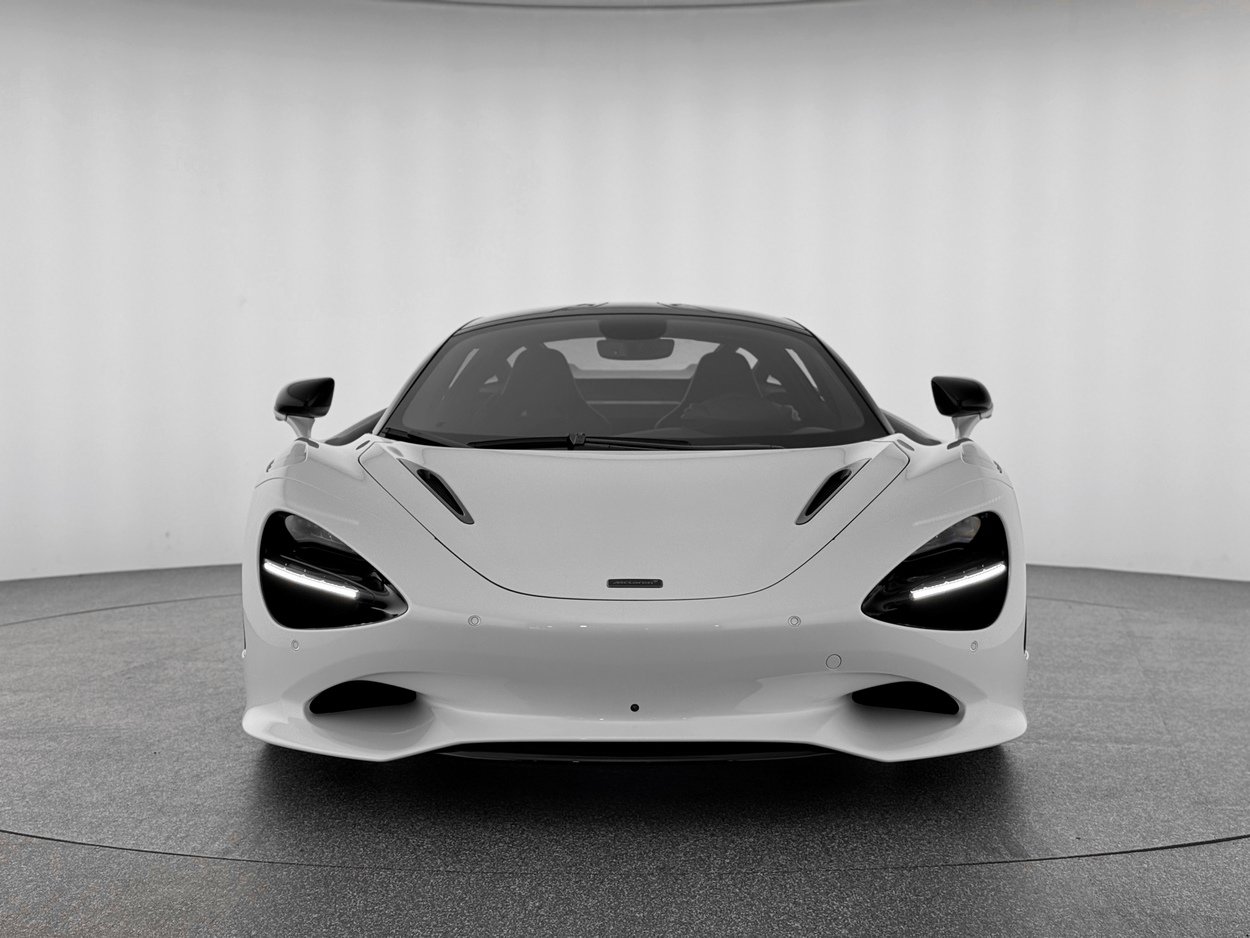 Used 2026 McLaren 750S photo 10