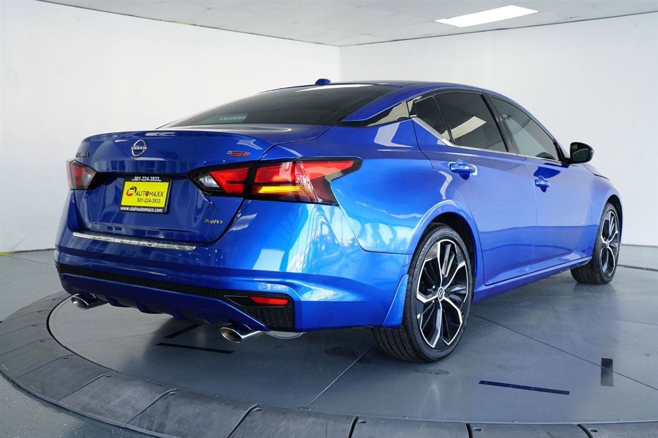 2025 Nissan Altima 2.5 SR