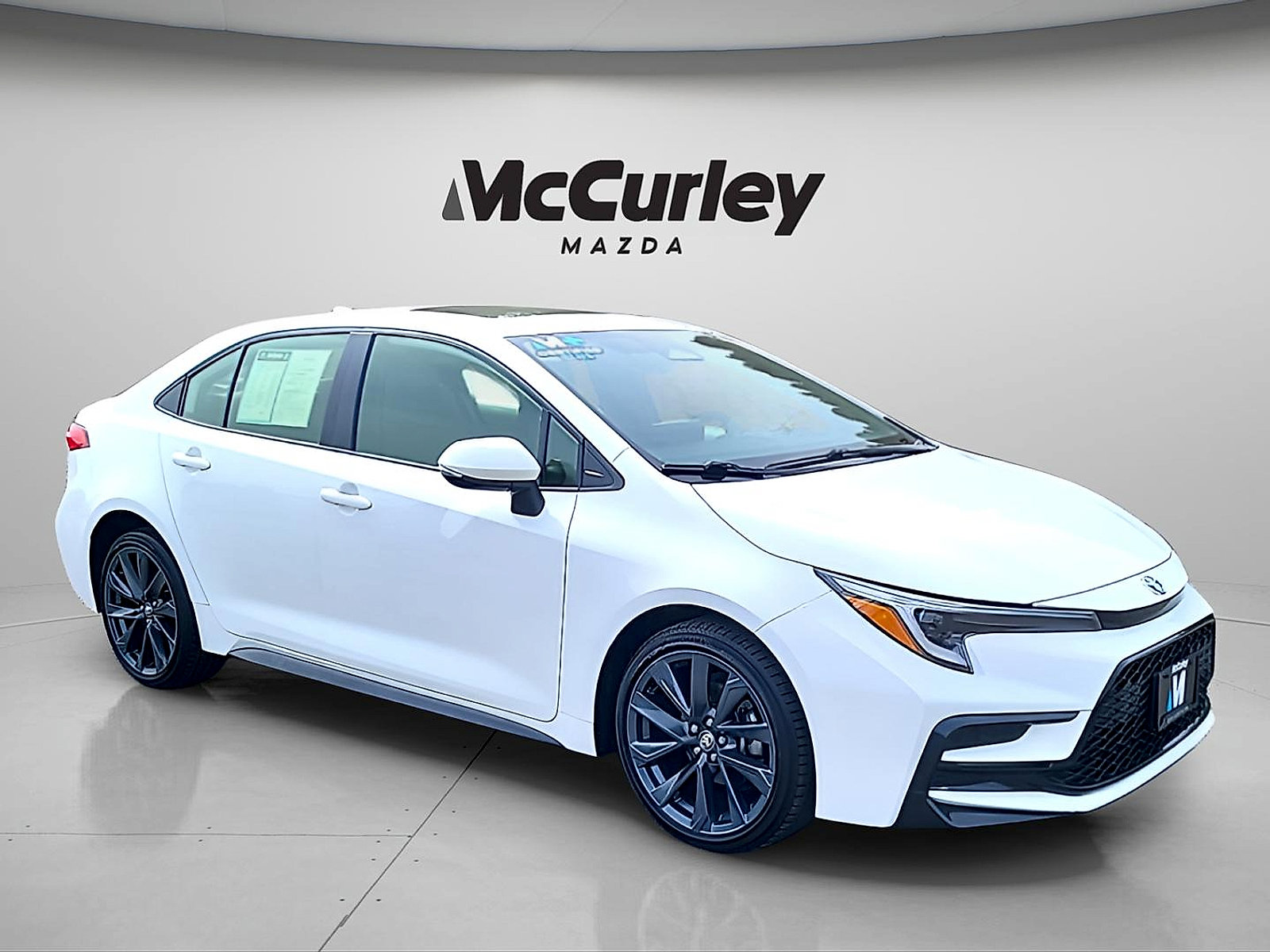 Used 2024 Toyota Corolla SE w/ SE Package