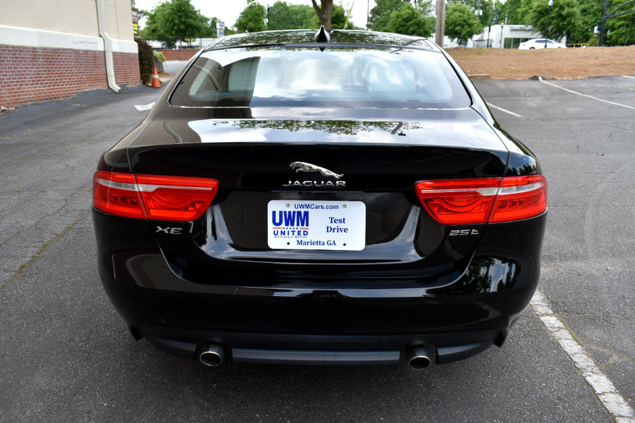 2019 Jaguar XE Prestige