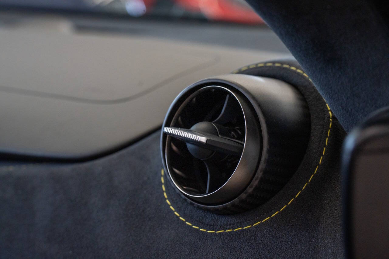 Used 2018 McLaren 720S Performance photo 56