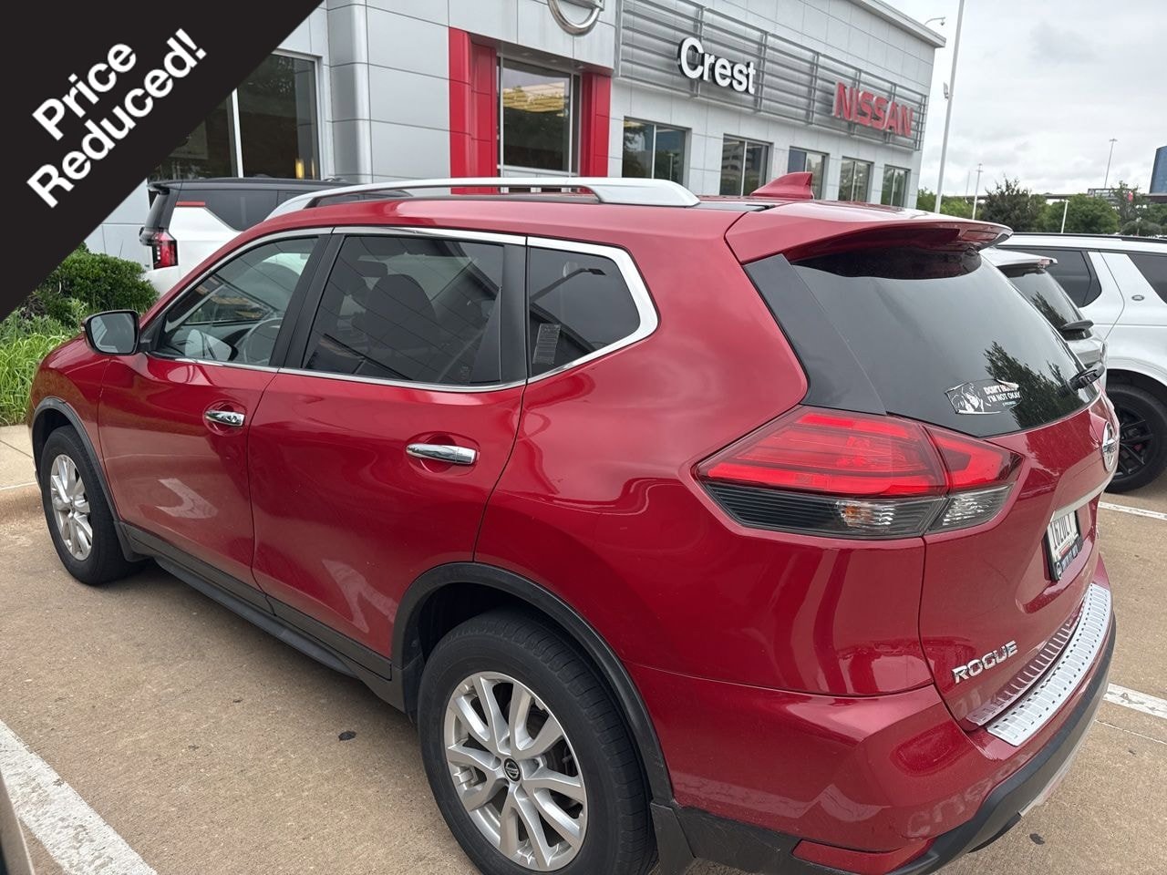 Used 2017 Nissan Rogue SV
