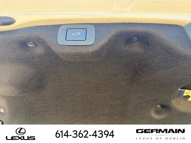 2024 Lexus ES 300h Ultra Luxury