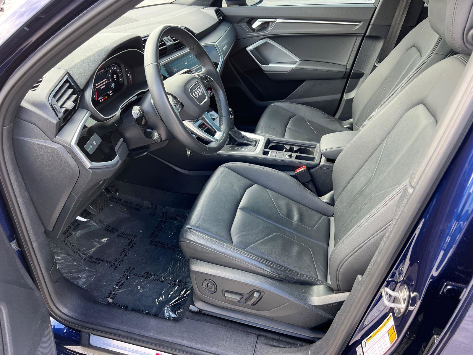 2022 Audi Q3 2.0T Premium Plus