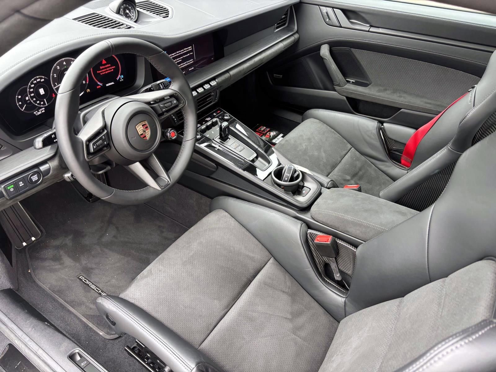 2026 Porsche 911 Carrera GTS