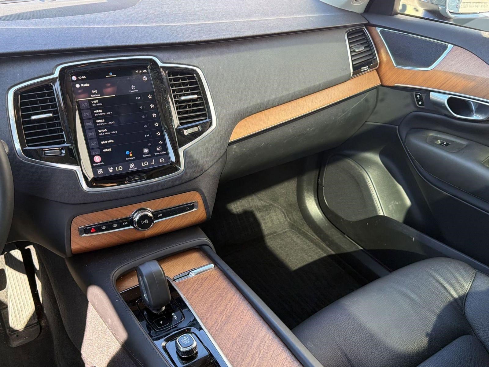 2023 Volvo Xc90 B6 Plus