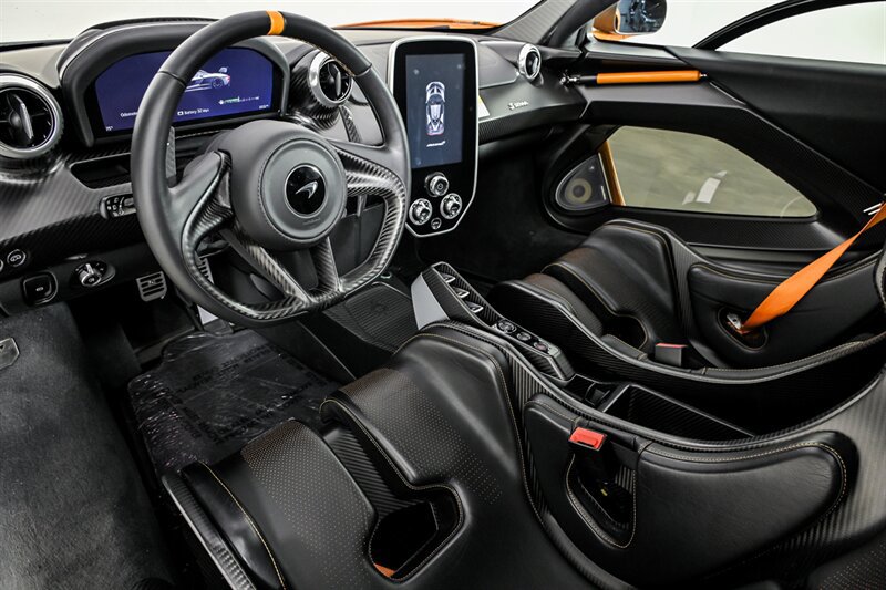 Used 2019 McLaren Senna photo 25