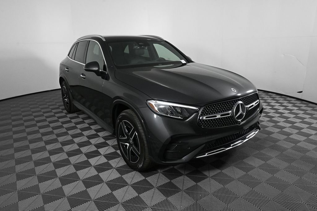2024 Mercedes-Benz GLC 300