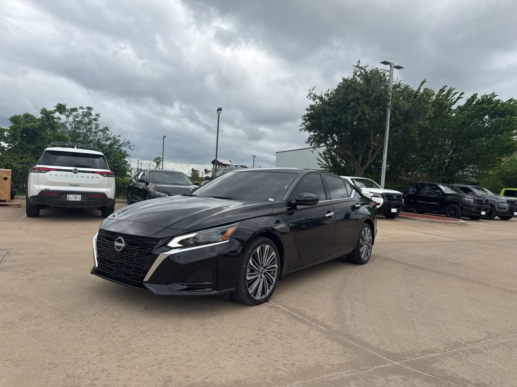 2024 Nissan Altima 2.5 SL