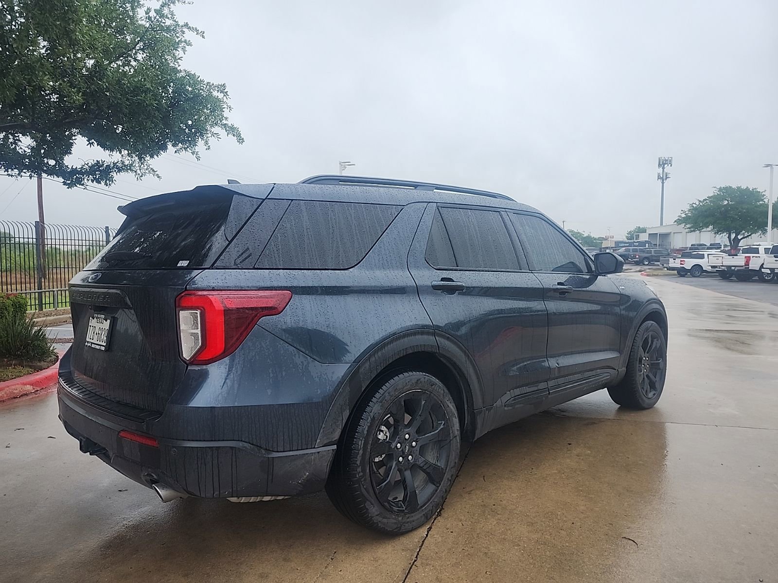 2024 Ford Explorer ST-Line