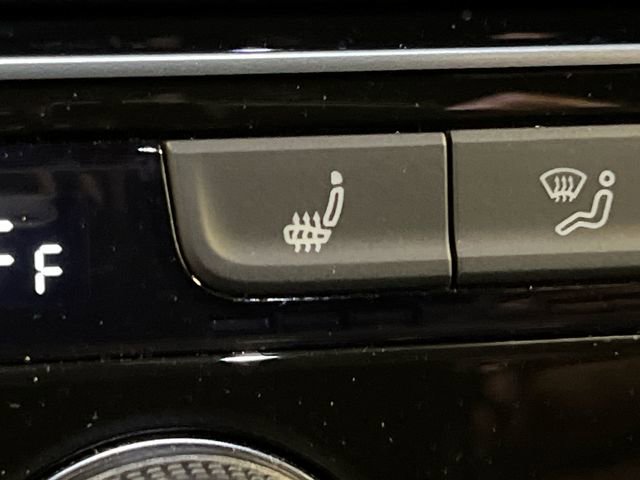 2023 Volkswagen Atlas Cross Sport SE