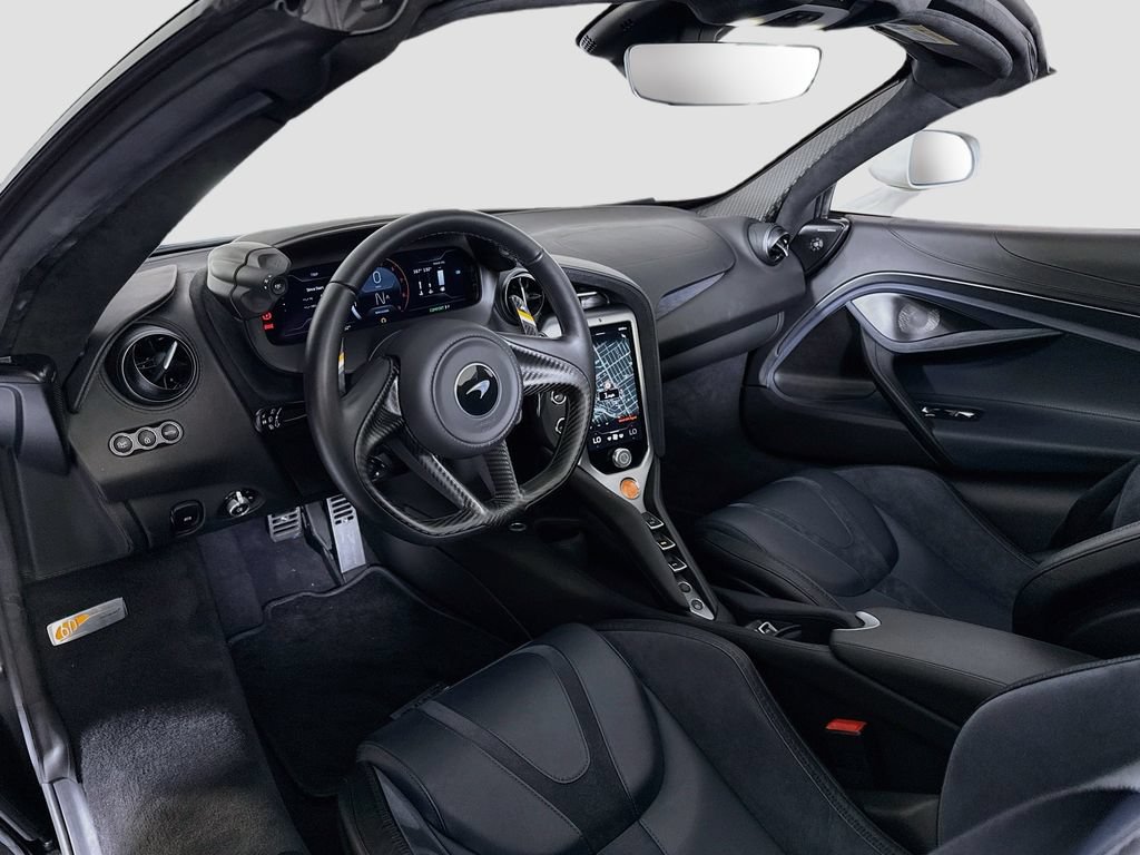 Used 2025 McLaren 750S Spider photo 9