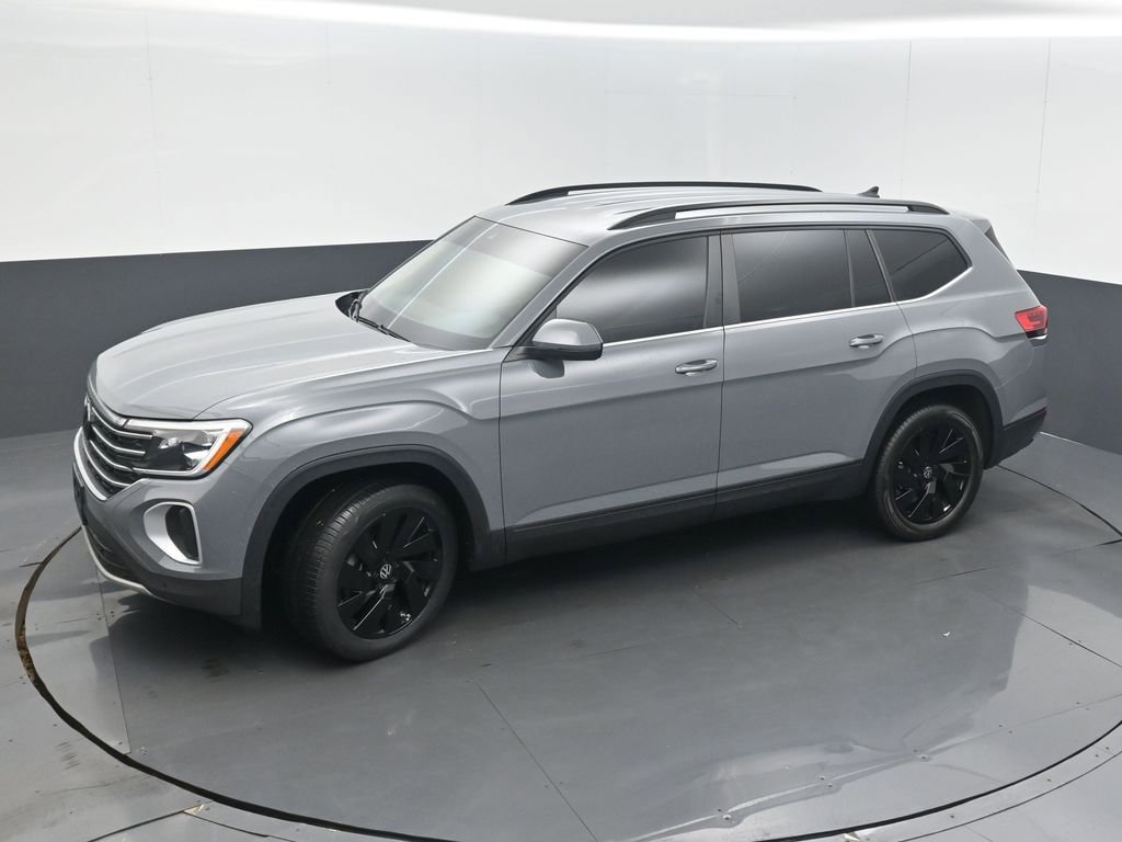 2025 Volkswagen Atlas SE