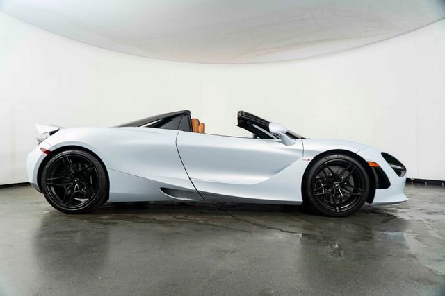 Used 2020 McLaren 720S Luxury photo 12