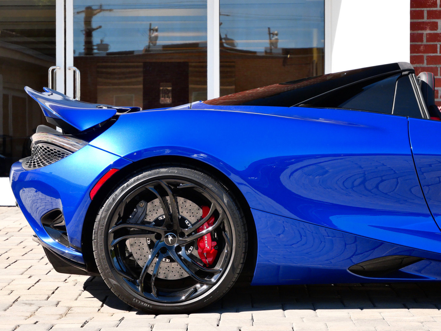 Used 2024 McLaren 750S Spider photo 16